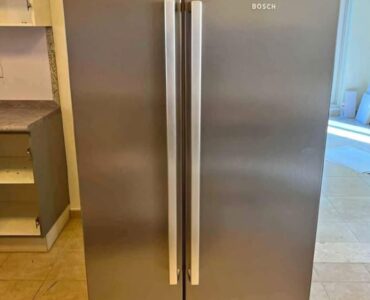 Bosch Side by side Fridge Freezer